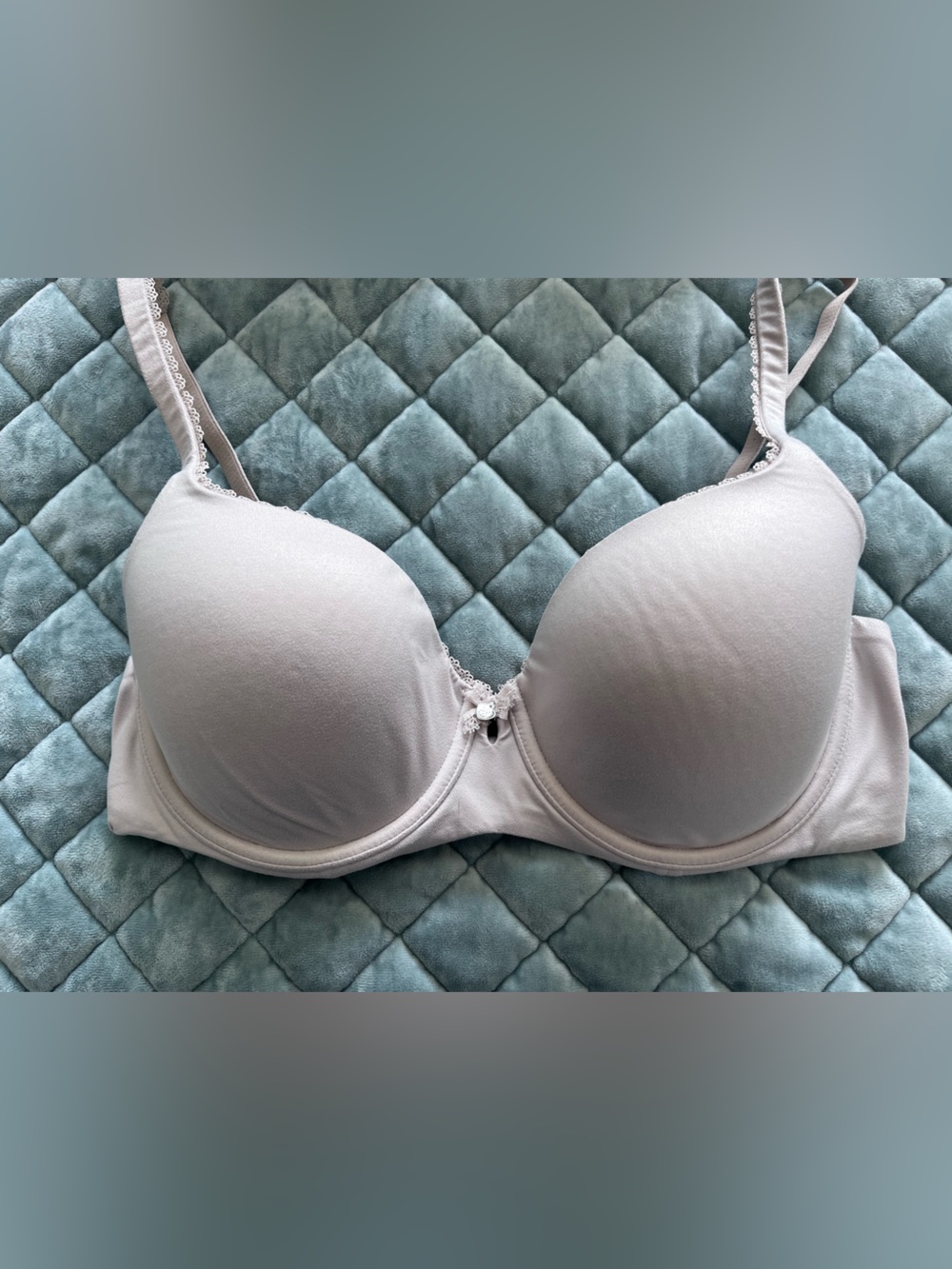 Victoria’s Secret Body by Victoria Lined Demi 36D Bra